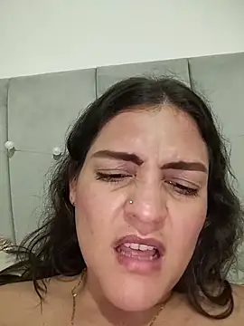 Mia_Hampton webcam