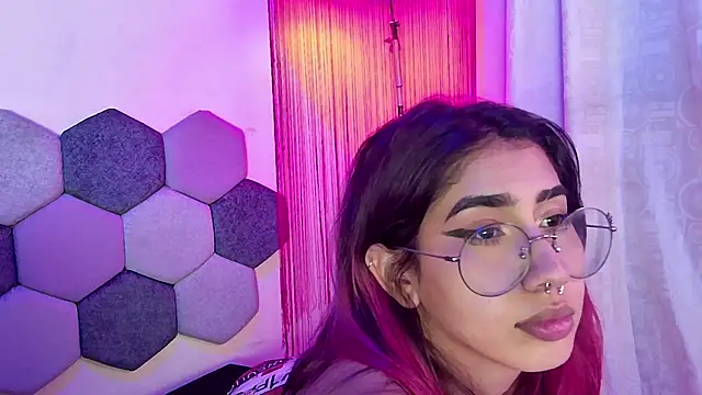 Horny_tgn webcam