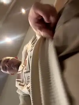 adam-rivera live cam