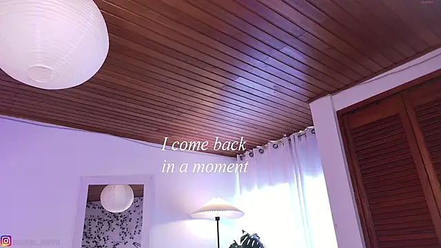 Nathaliakyte webcam