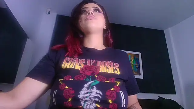 EvaaFoxxy1 webcam