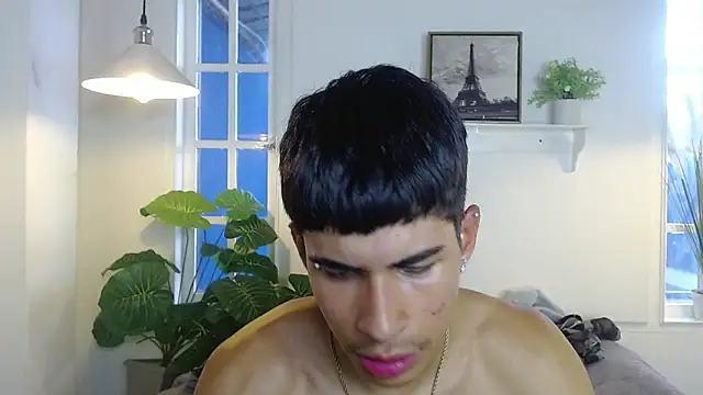 jesve (M twink) - CUM IN PUBLIC