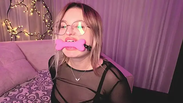 banana_bowl - Banana_Bowl's free webcam - UK Sex Cams