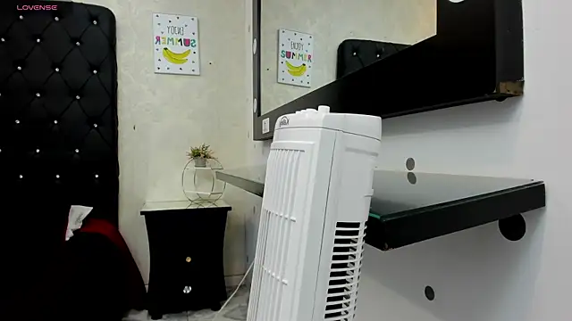alana_johnson_0 webcam