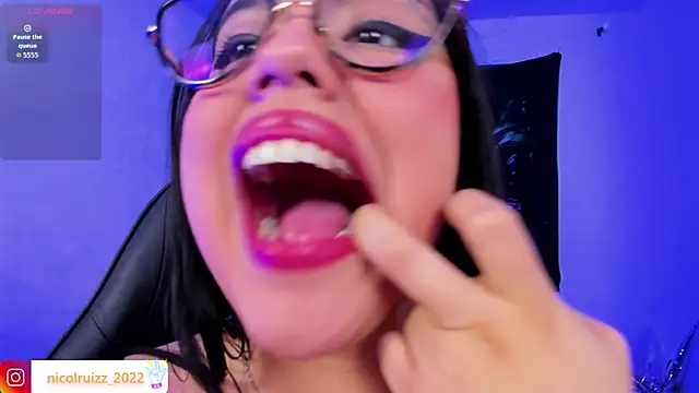 Nicolle_Ruizz webcam