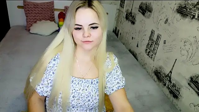 lovely-eyes webcam