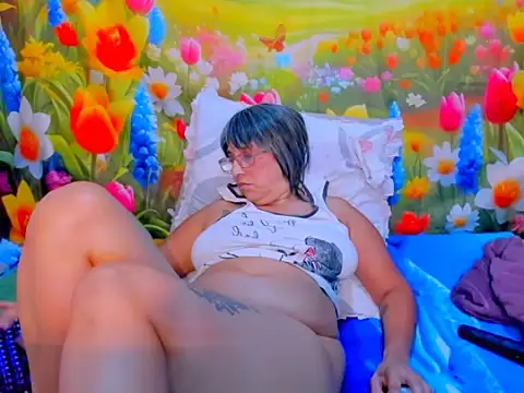 indianroxy live cam