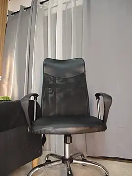 Oliver_bigblack_cock webcam