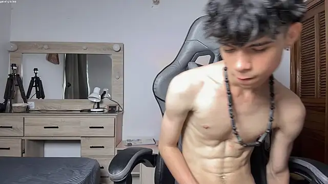 OopsAgain_ webcam