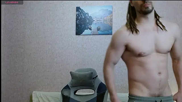 Aestheticguy101 webcam