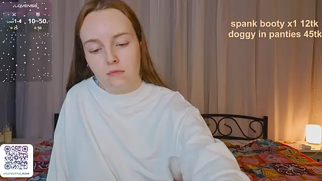 bae_cake_ webcam