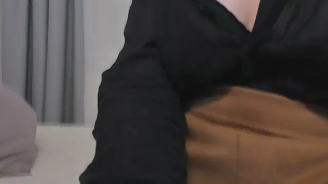 Camilla_Rowen webcam