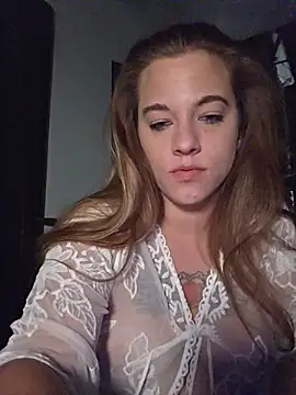 Luna_Lynn webcam