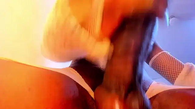 Lanna_big33 webcam