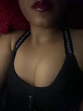 Isha_Bebo webcam
