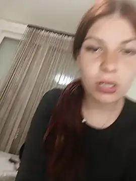 MeCherryy webcam