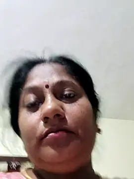 yamini1431 webcam