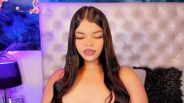 Keira_Fox31 webcam