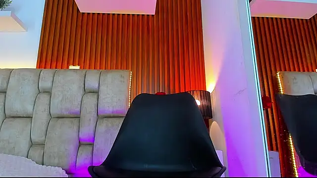 whitney_white_ webcam