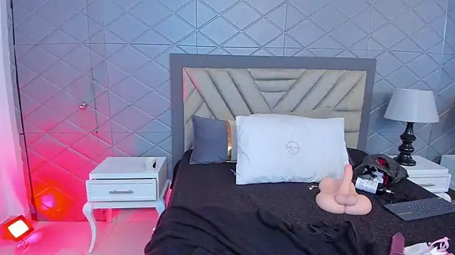 SussyFoxxx webcam