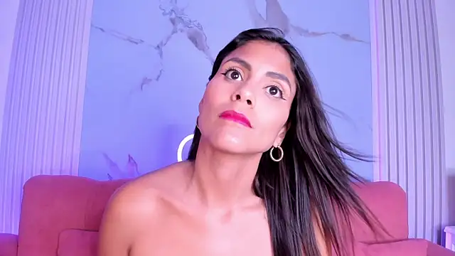LunaRossie_ webcam