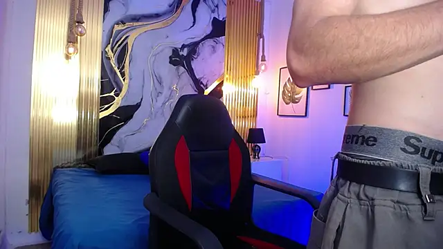 OliverMorgan66 webcam