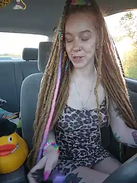 LucidLucy webcam