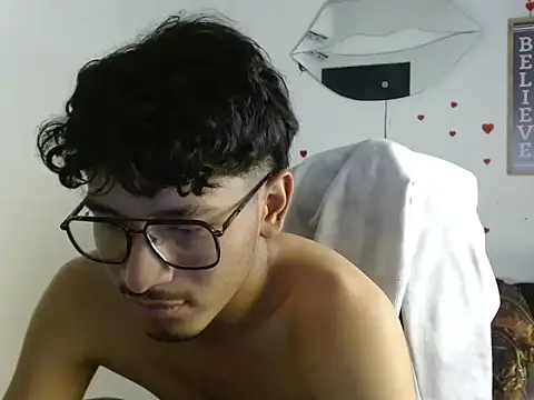 blackfox_desire webcam