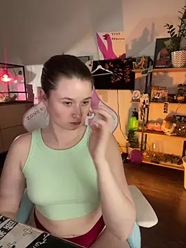sweetest_pie - Sweetest_pie's free webcam - UK Sex Cams