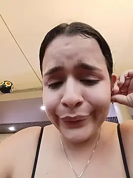 Julieth_hot-69 webcam