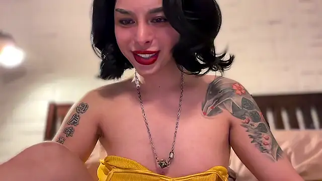 LetisiaRocks webcam
