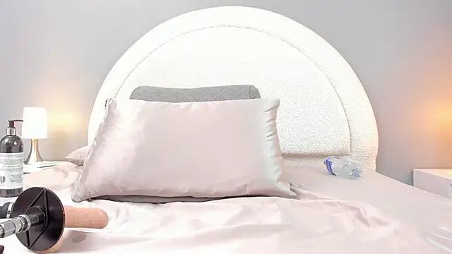 emilytowzen webcam