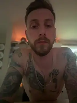 lockedstacking webcam