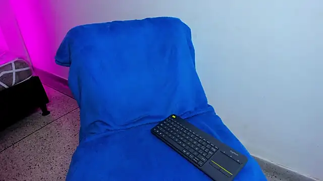 wickedboy_twin1 webcam
