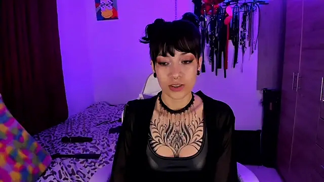 dungeongirls webcam