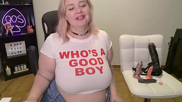 MargotGrey webcam