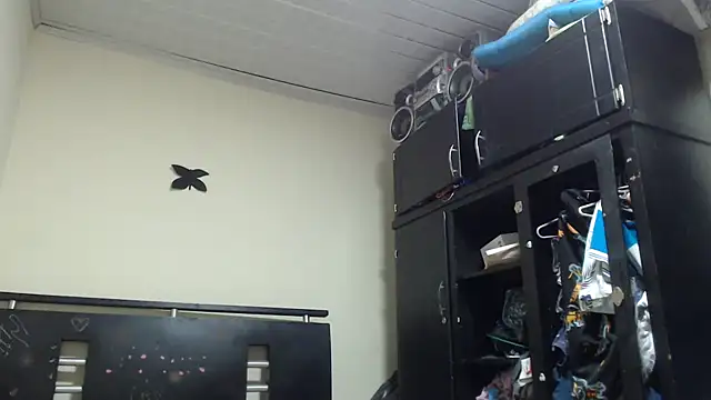 adrixxx38 webcam