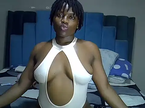 melanin_moon webcam