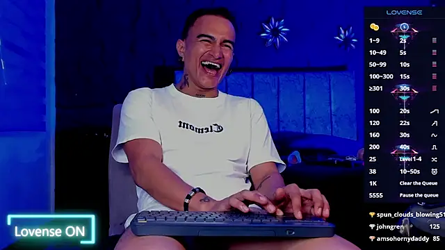 LiamDeep webcam