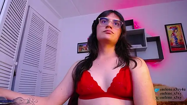 selene_cutie webcam