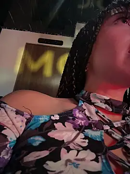 Sasha-firee webcam