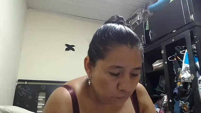 adrixxx38 webcam