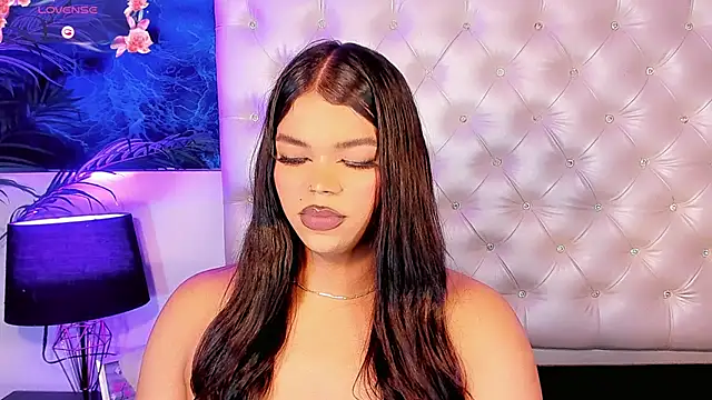 Keira_Fox31 webcam