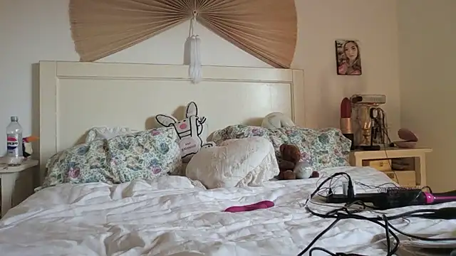 pollypocketsizedoll webcam