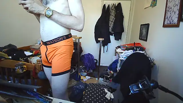 JohnnyMoves webcam
