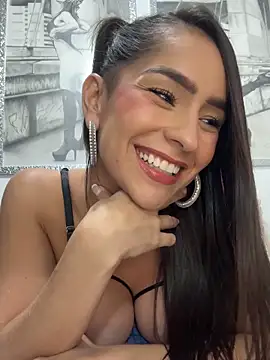 Mau_White webcam