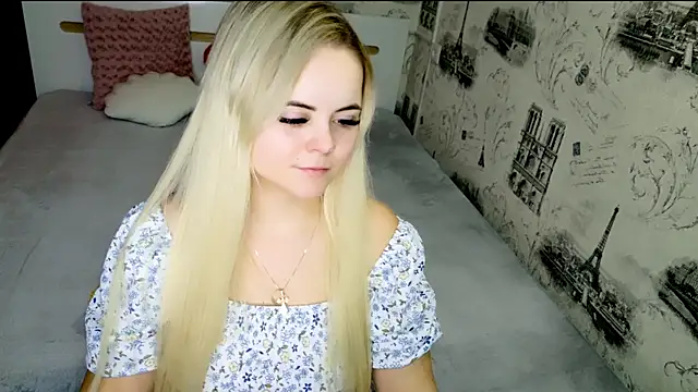 lovely-eyes webcam