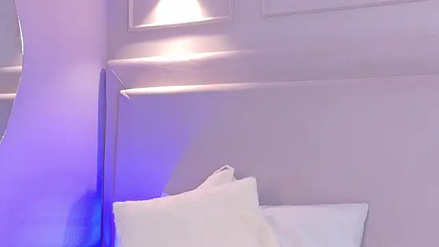 naomiklarc - NaomiKlarc's free webcam - UK Sex Cams