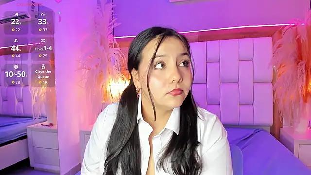 Violet_Bloom webcam
