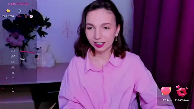 KindHazelHere_ webcam